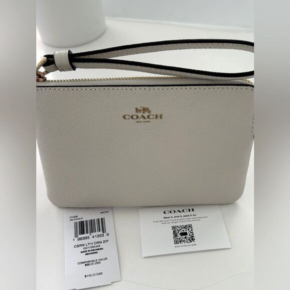 Coach Cream Saffiano Leather Corner Zip Wristlet Wallet Clutch NWT - Picture 3 of 9